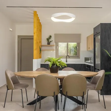 Ismini Periyali Villa