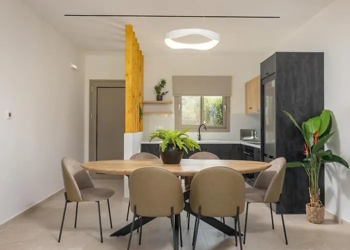 Ismini Periyali Villa