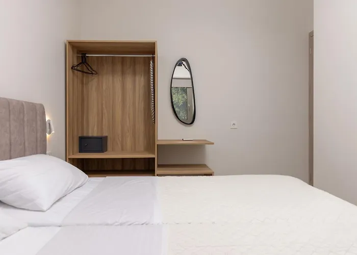 Ismini Periyali Villa